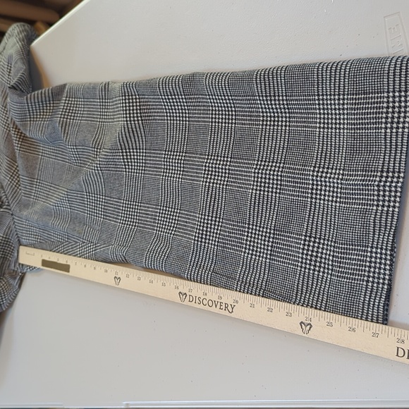 Talbots, Black and white window pane wool trousers. Size 16 - Picture 9 of 9